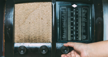 Jak přežít krizi trvající 72 hodin: Pomohou sirky i staré rádio